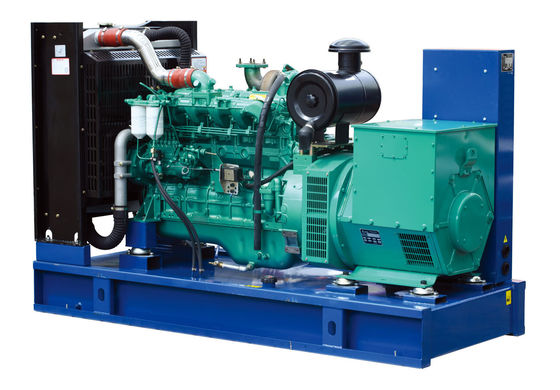 Máy phát điện Diesel Cummins 60hz 200 Kw Ba pha với hệ thống làm mát bằng nước