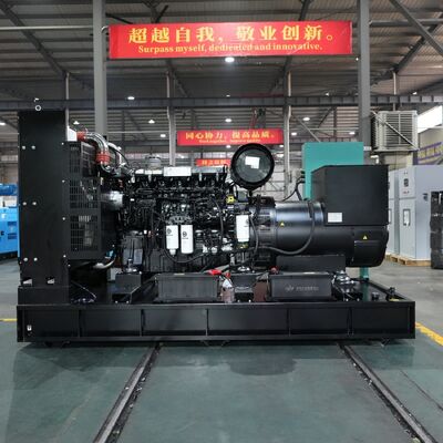 Giá nhà máy Mở / im lặng loại Doosan máy phát điện diesel 260KW / 325KVA nguồn cung cấp điện nước làm mát