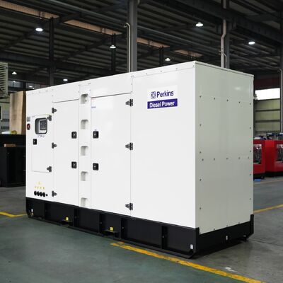 550kW 688KVA Máy phát điện siêu diesel lạnh bằng nước 50/60HZ Máy phát điện di động đơn / ba pha DCEC Cummin